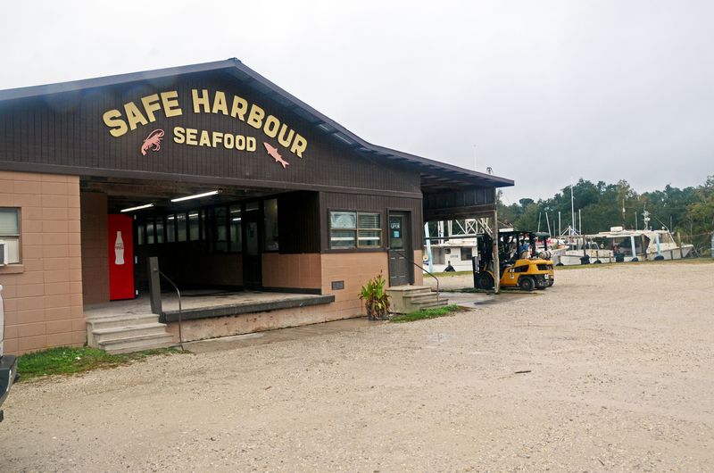 Safe Harbor Seafood Market & Restaurant