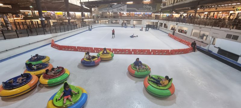 Finding Your Pace On A Shared Sheet Of Ice