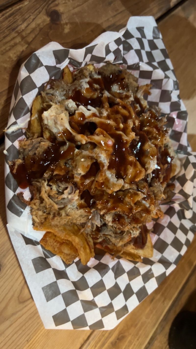 Pulled Pork And Chips, Smoky And Satisfying