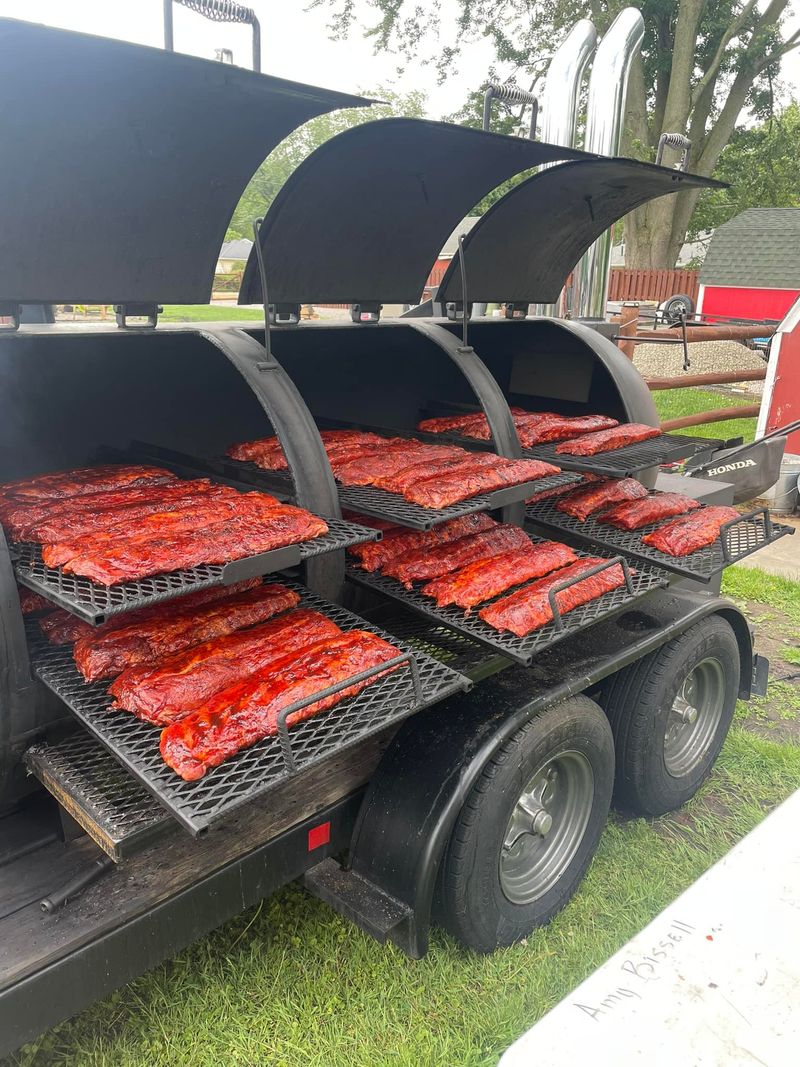 Smith’s Endzone BBQ Food Truck