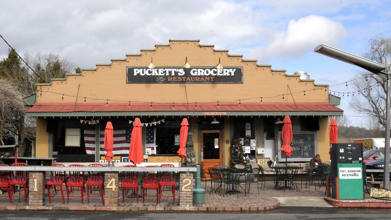 Puckett's Grocery & Restaurant - Leiper's Fork