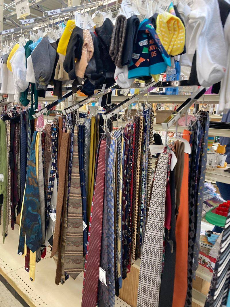Organization Or Chaos? The Joy Of The Thrift Hunt
