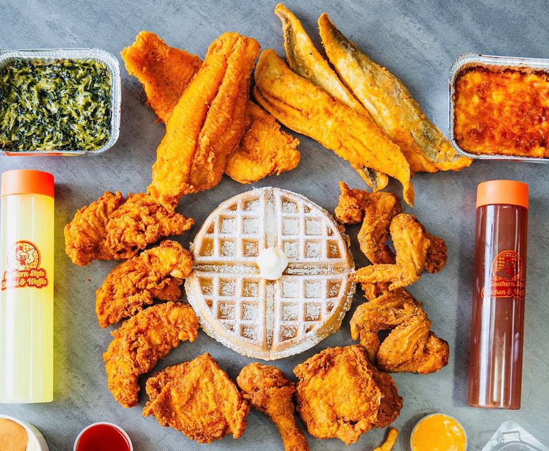 Southern Style Chicken & Waffle (Springfield)