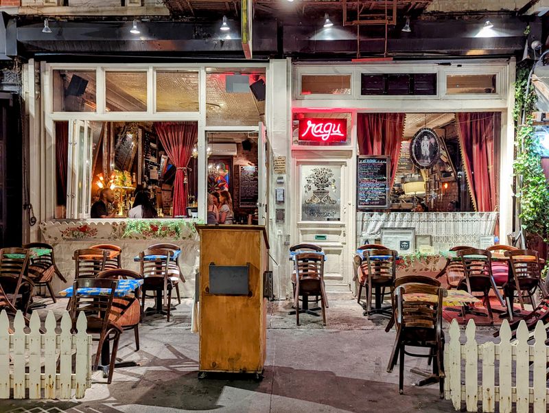 Frank Restaurant – East Village, Manhattan