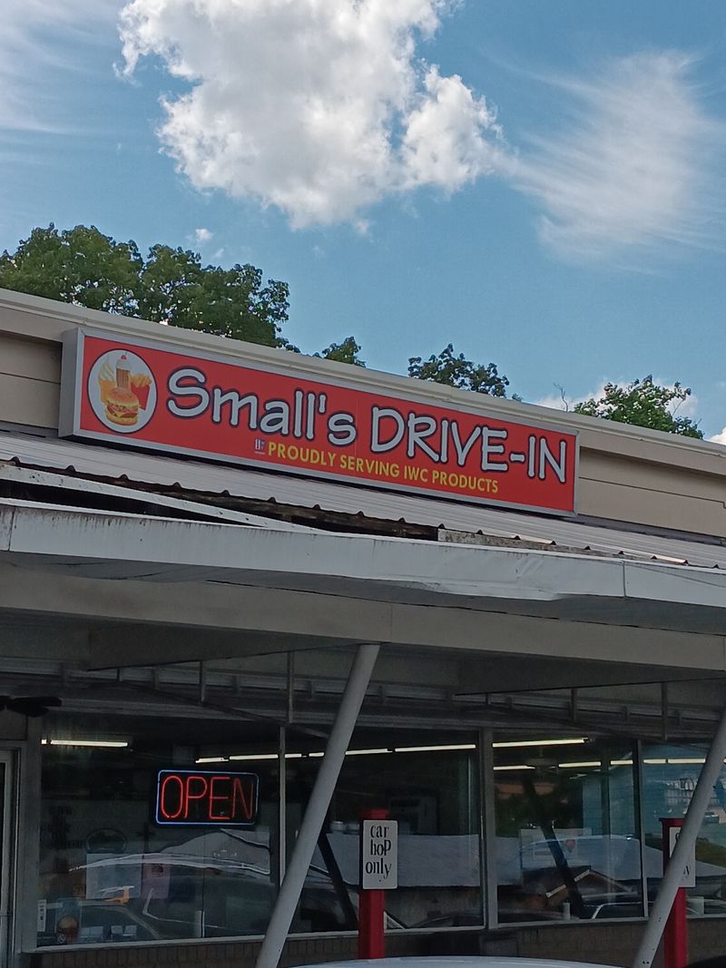 Small's Drive In – Athens