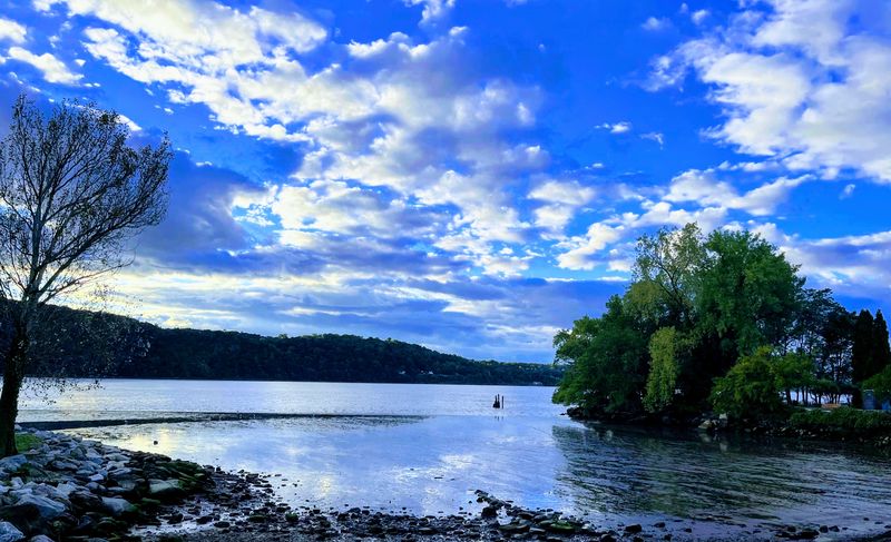 Hastings On Hudson — Small Scale Calm With River Views