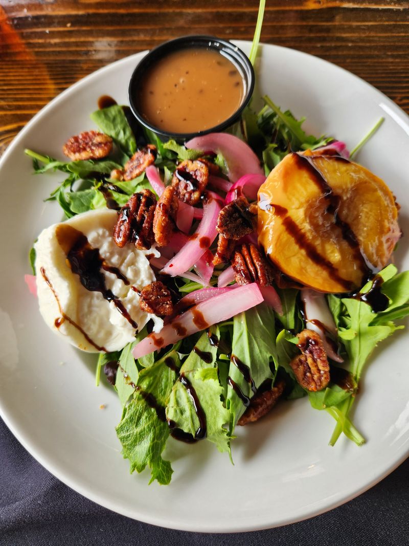 Fresh Cuisine And Lake Views At Nolan's