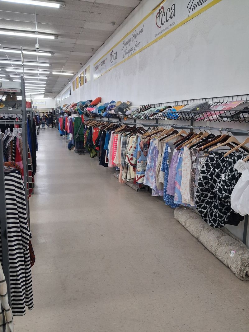 Thrift Giant (The Colony)