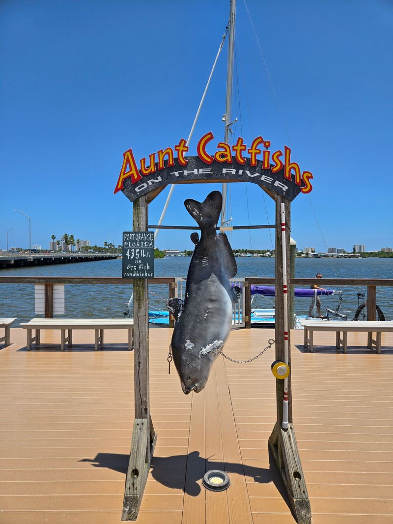 Aunt Catfish's On The River (Port Orange)