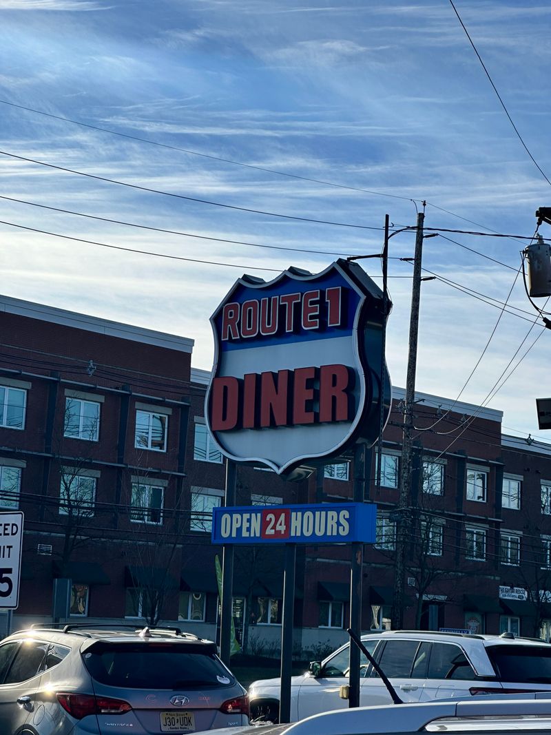 Route 1 Diner (Lawrence Township)