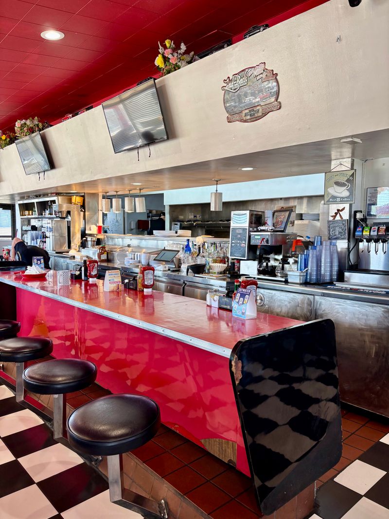 A Family-Run Diner That Feels Like A Community Gathering Spot