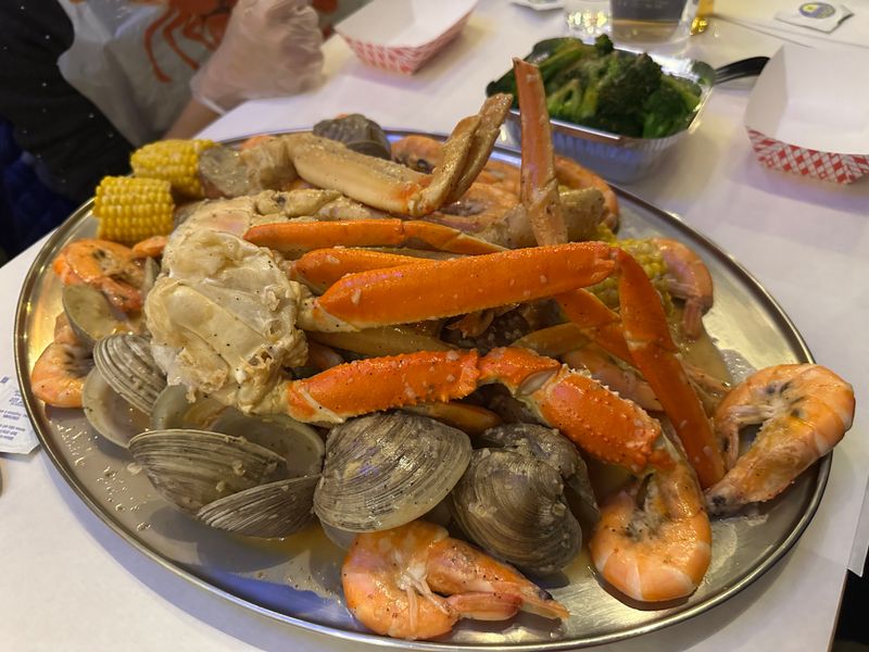 A Seafood Boil Destination That Completely Reshapes Expectations