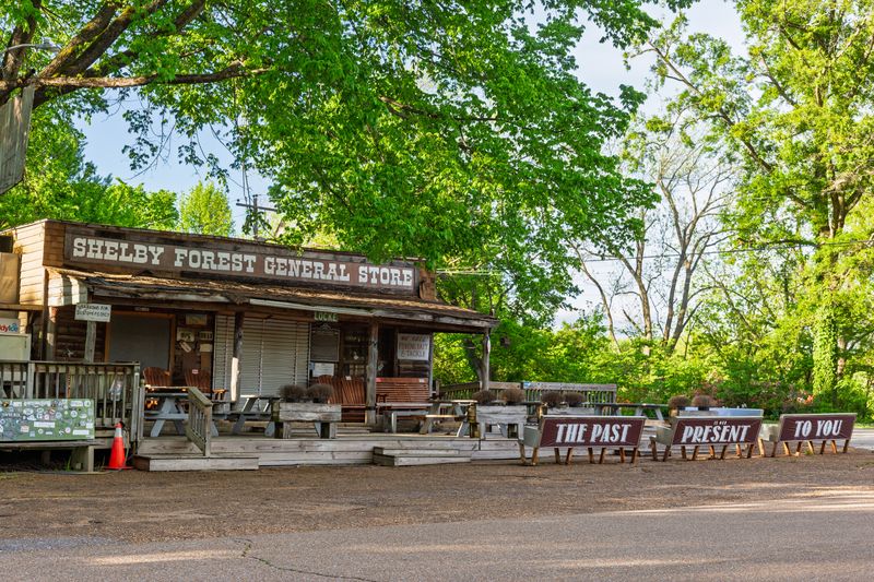 Shelby Forest General Store