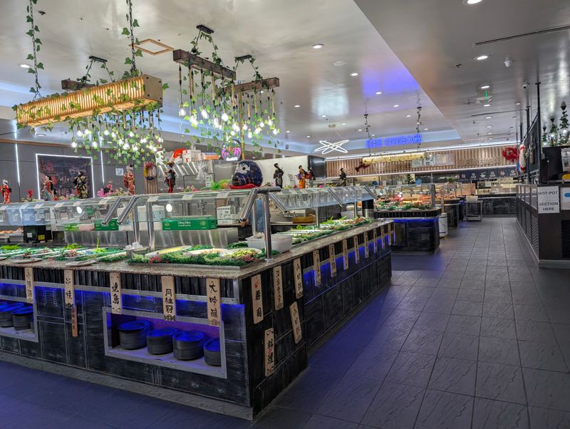 Umi Sushi & Seafood Buffet (Indianapolis)