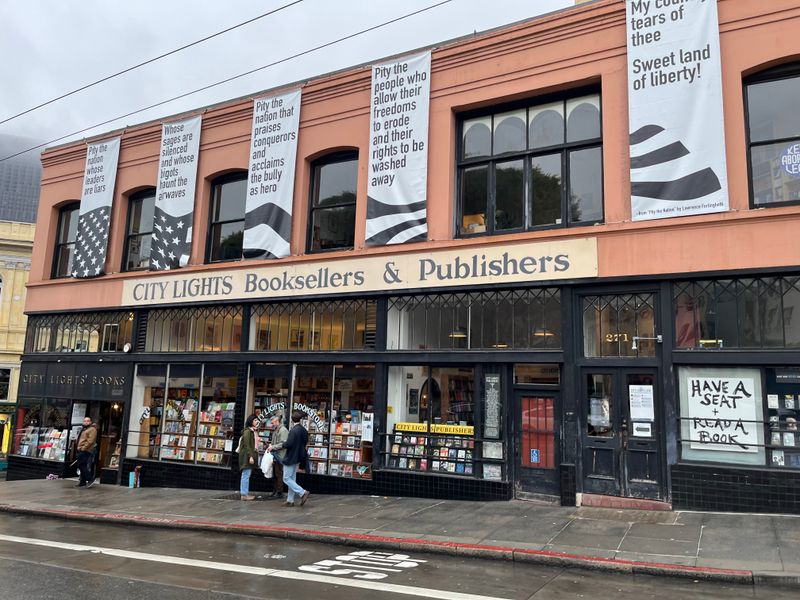 City Lights Booksellers & Publishers (San Francisco)