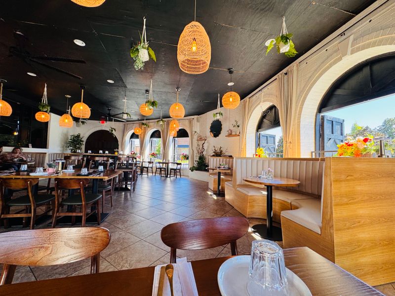 U&I Restaurant and Bar