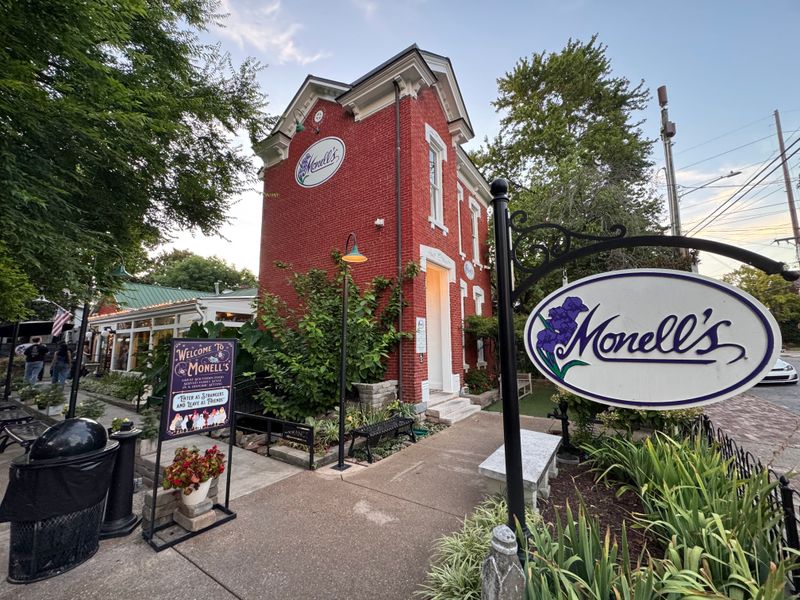 Monell’s Dining & Catering