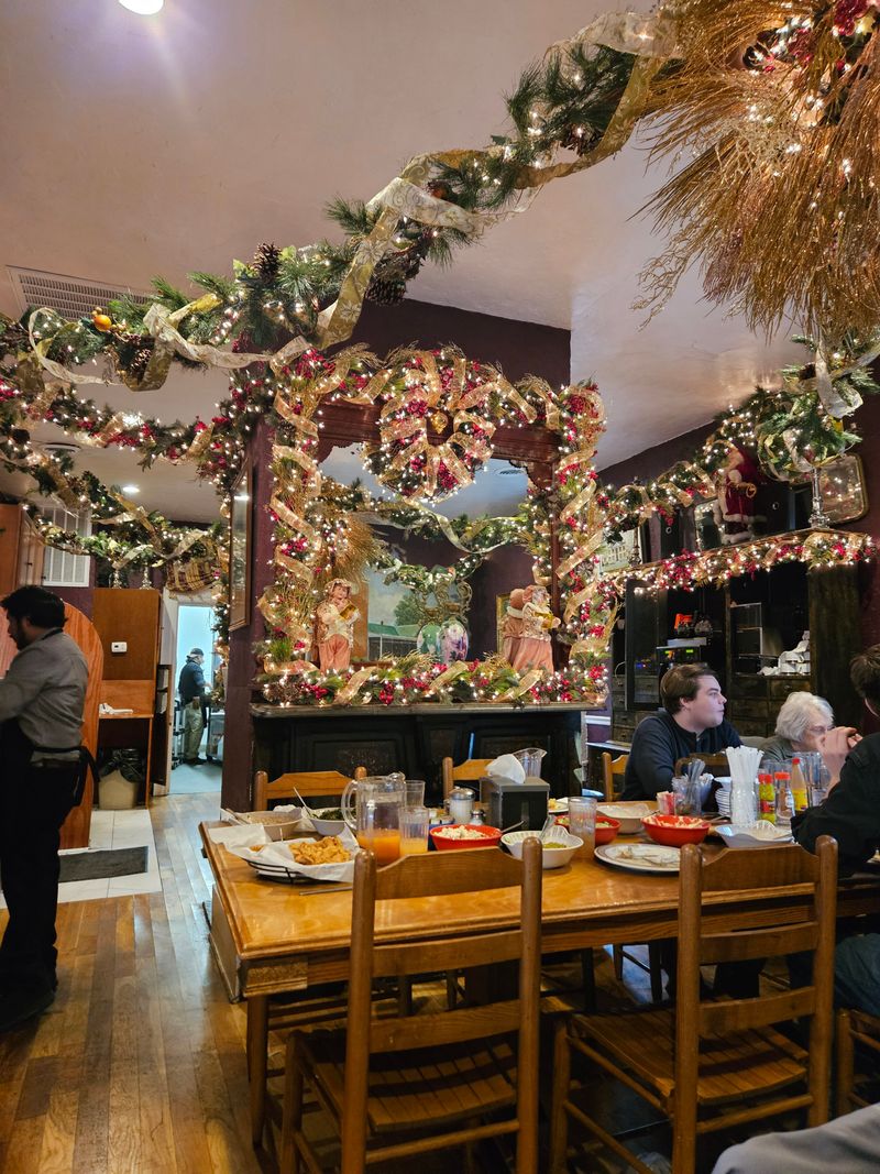 Monell's Dining & Catering