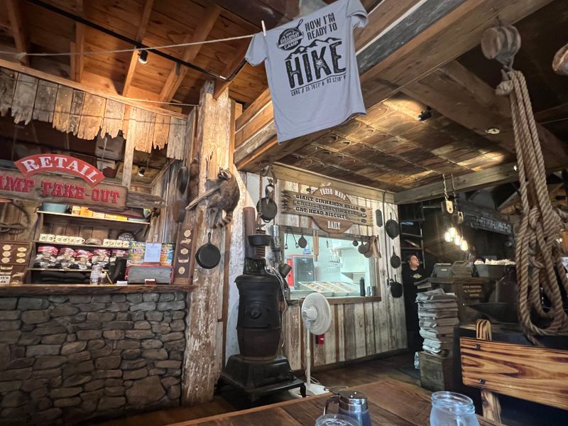 Crockett’s Breakfast Camp