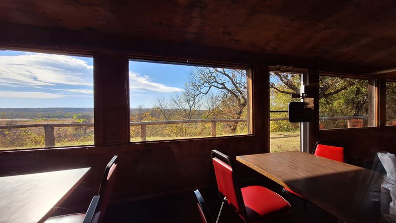 Enjoy Your Meal With A Beautiful Riverfront View