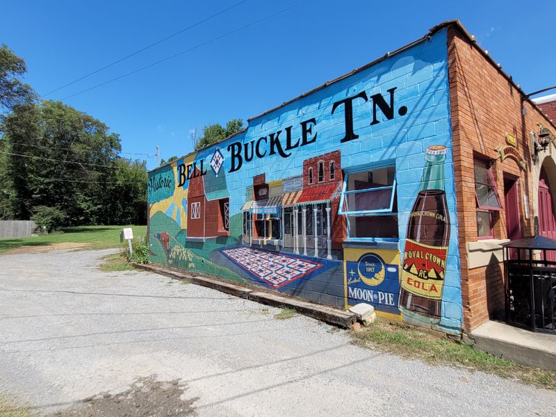 Bell Buckle: A Haven For Artists And Makers