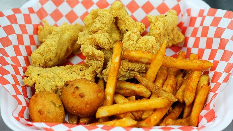 Fried Fish That Keeps Its Crunch