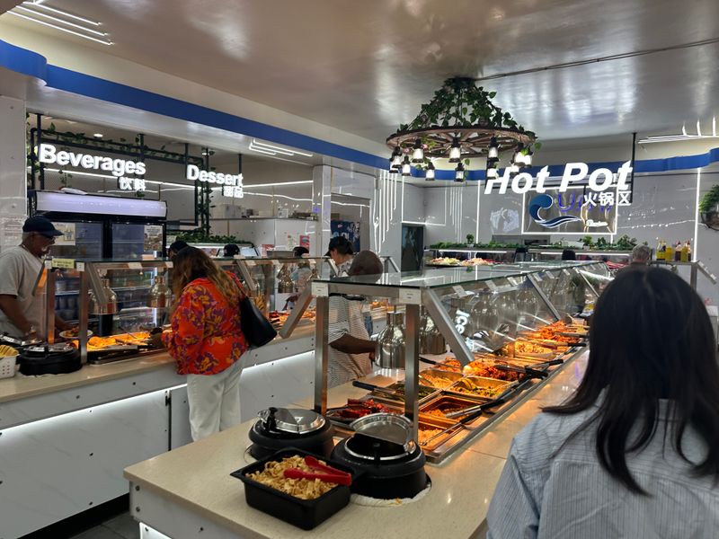 A Hidden Seafood Buffet Gem In Brandon, Florida