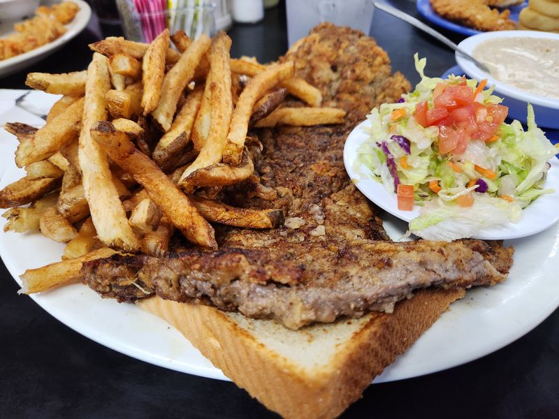 Hearty Portions: Mary's Cafe Chicken Fried Steak