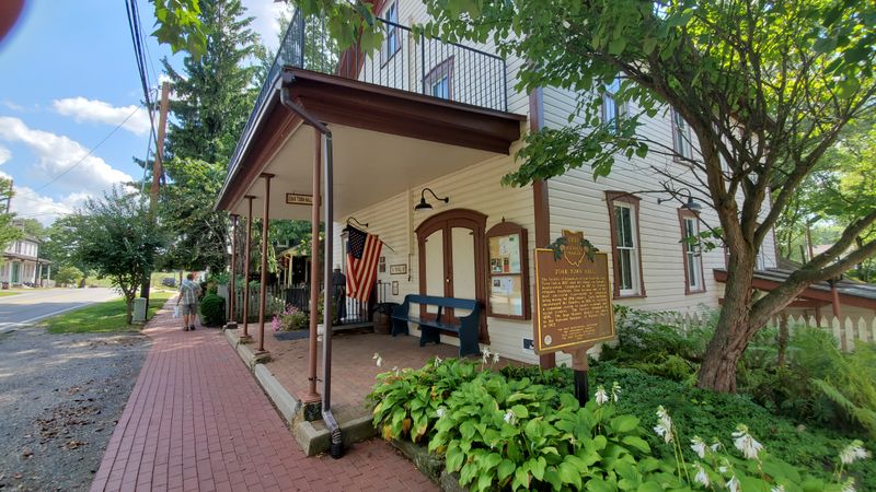 Why Zoar's Quaint Atmosphere Still Captivates Locals