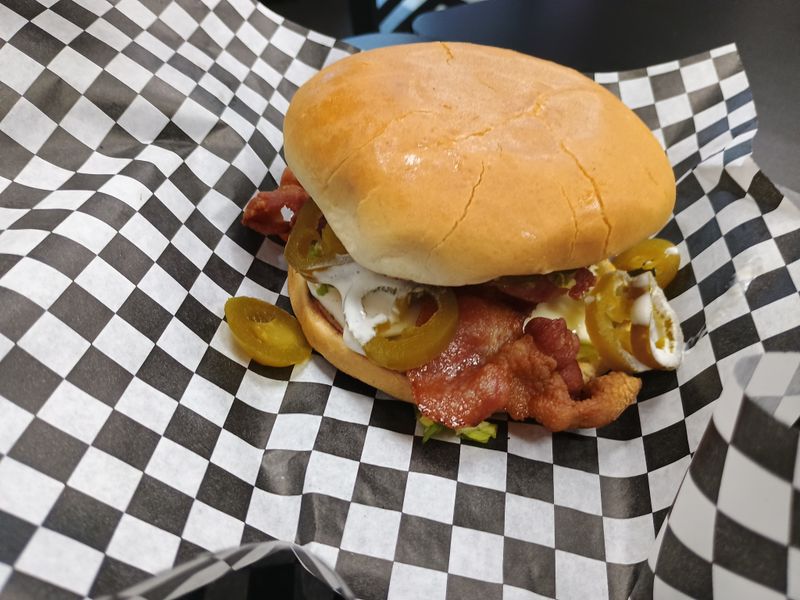 Lucky's Burgers & Shakes (Phoenix)