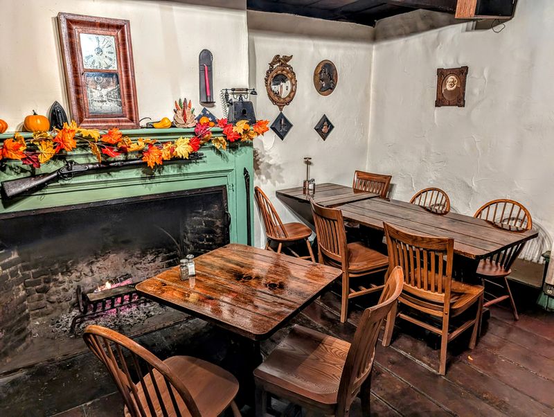 Hoffman House Tavern – Kingston