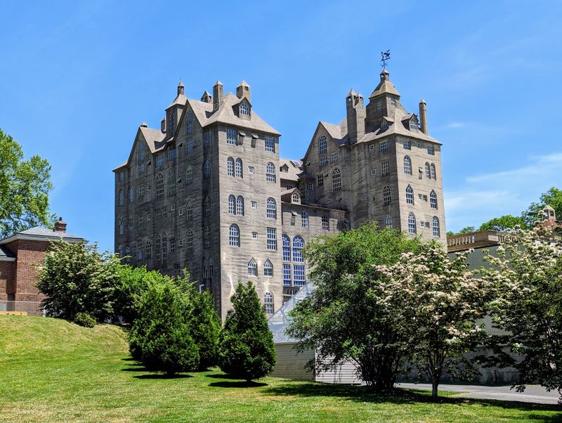 Mercer Museum (Doylestown)