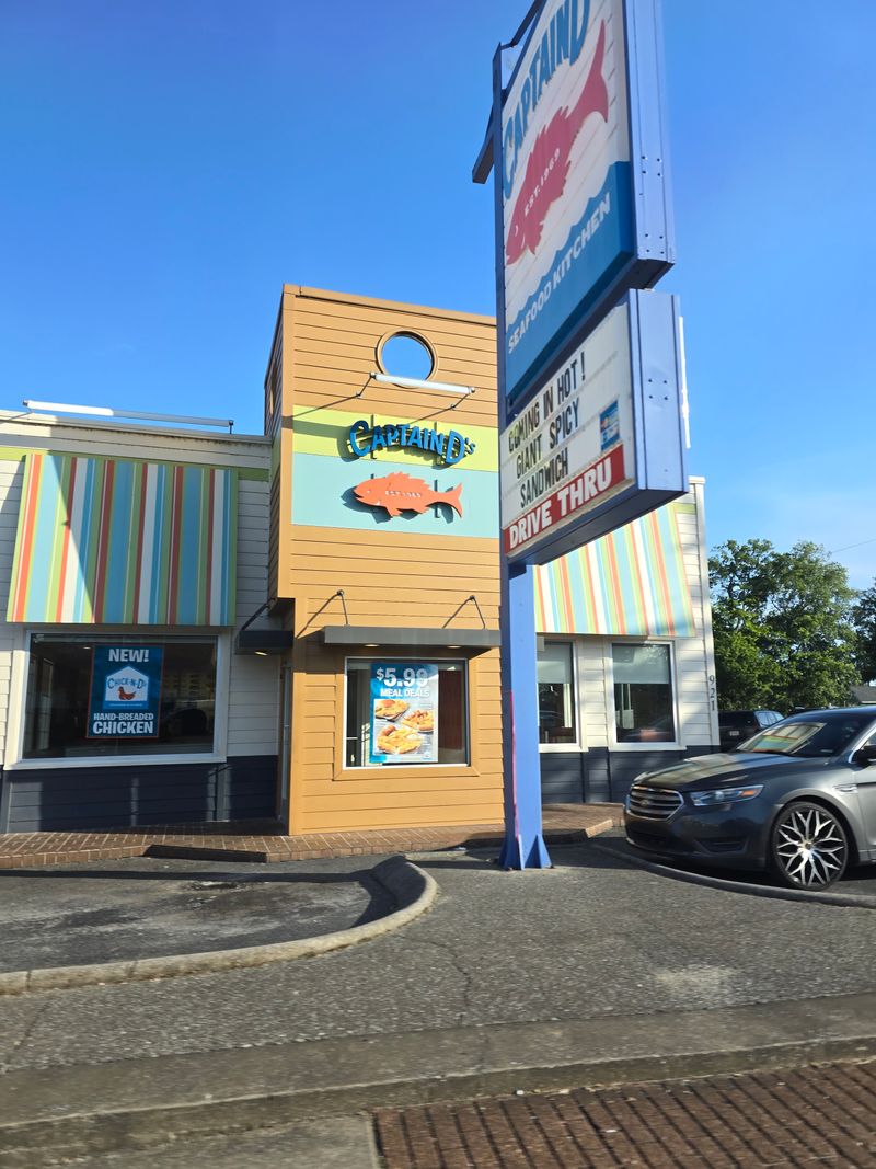 Captain D's Seafood Kitchen - Nashville