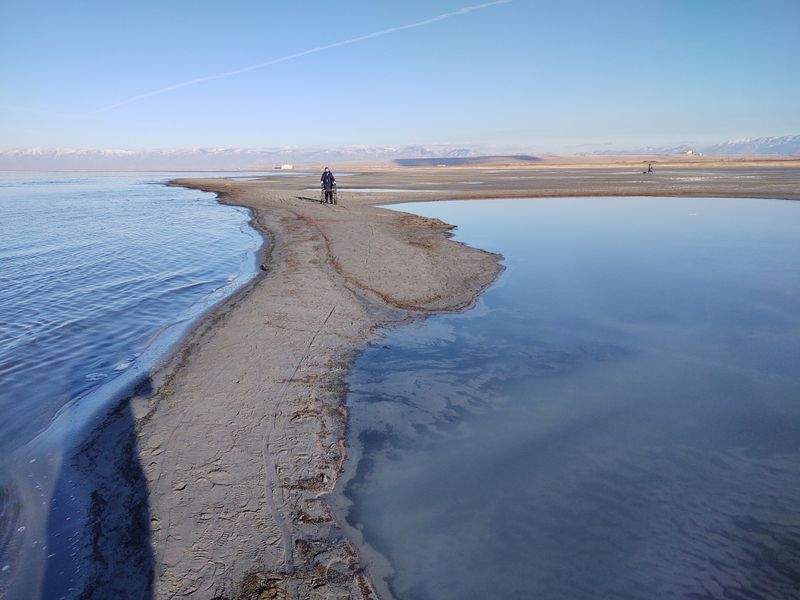 A Beach In Utah? The Great Salt Lake Delivers The Surprise
