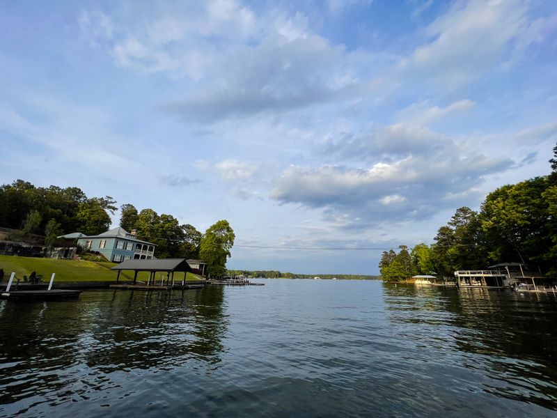 Set Along One Of Alabama's Largest And Most Scenic Lakes
