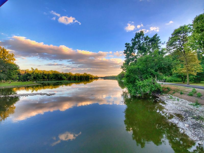 A Scenic Riverfront Town With A Slow-Paced Lifestyle