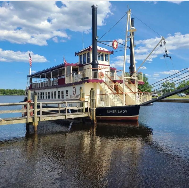 River Lady Cruises: A Hidden Gem On The Toms River