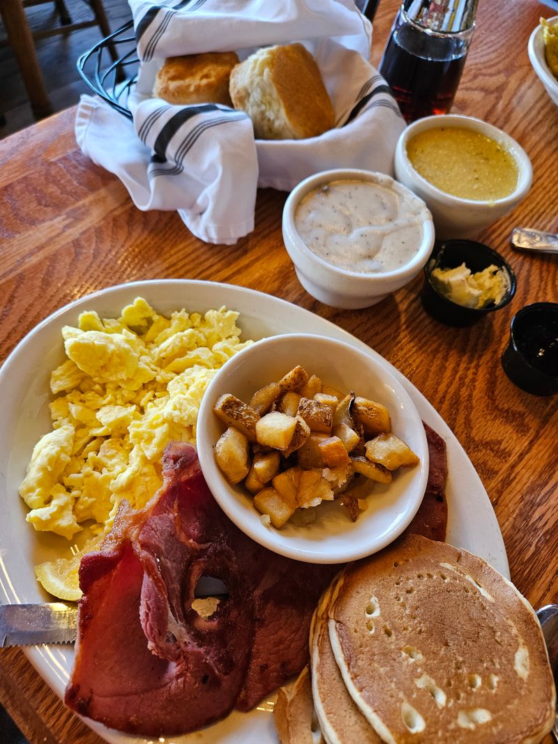 A Welcome That Feels Like Breakfast Was Waiting For You