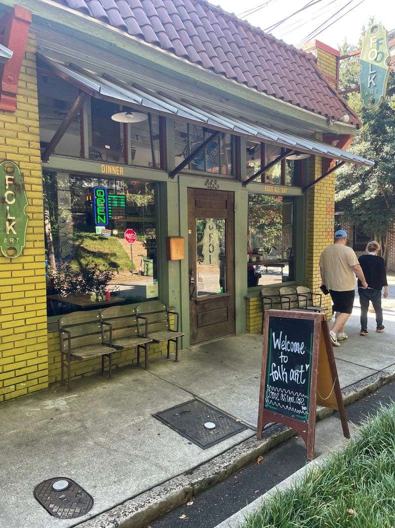 Folk Art Restaurant 