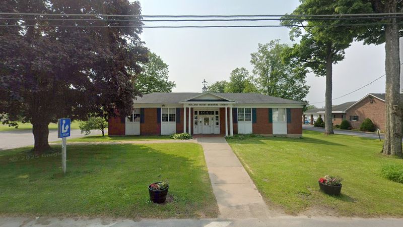 Holland Patent: Quiet Streets And Treelines