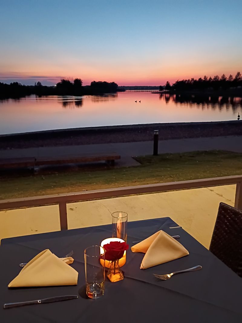 Lakeside Atmosphere, City Energy