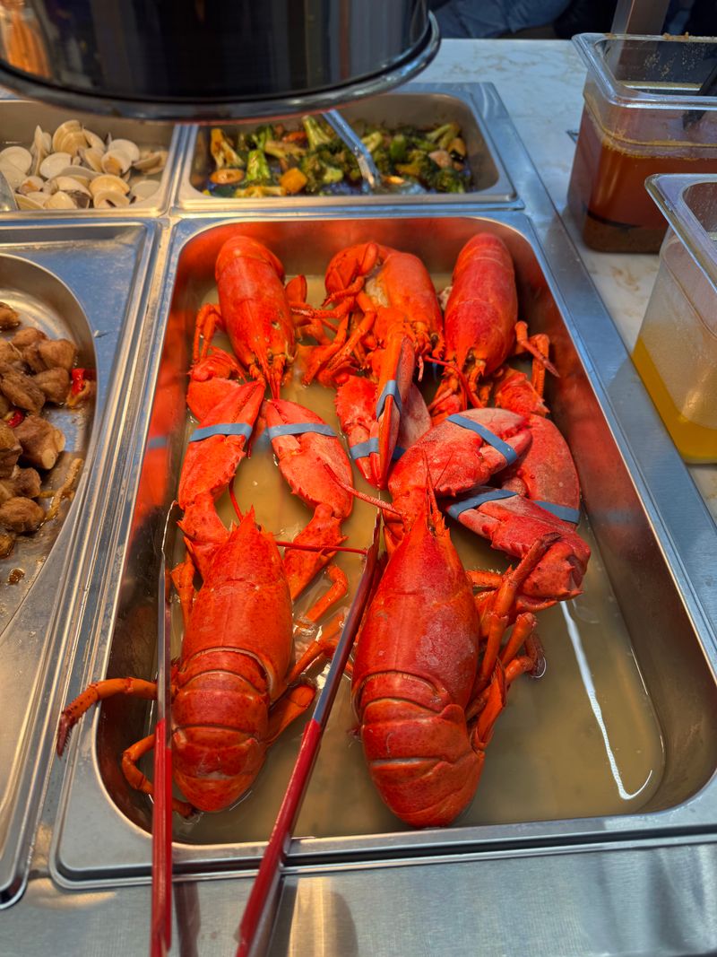Signature Bounty: Lobster, Crab, And Friends
