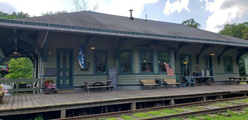 A Farewell That Does Not Rush You