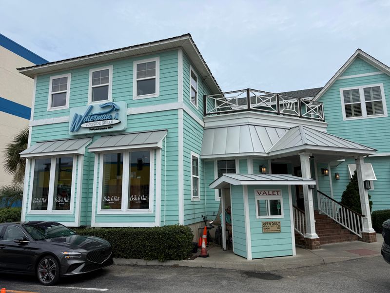 The Secret Behind Waterman's Unbeatable Crab Cake