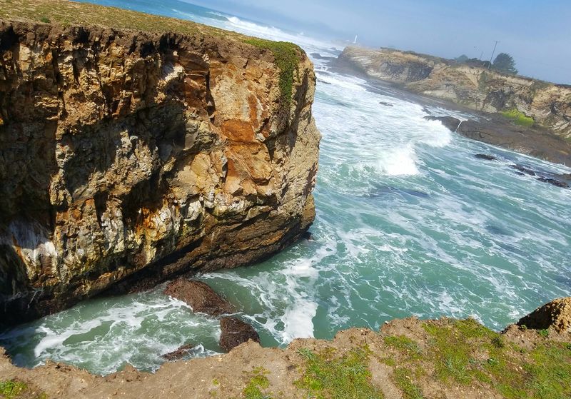Coastal Bluffs Instead Of Crowds
