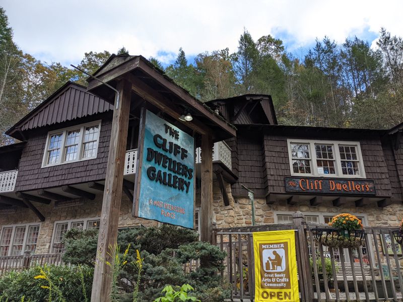 Leather, Buckles, And The Quiet Confidence Of Wear