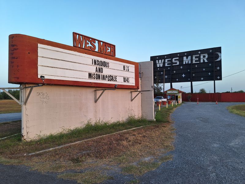 Wes-Mer Drive-In (Mercedes)