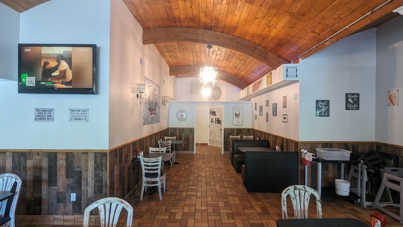 Hole In The Wall Cafe, Oak Ridge, TN