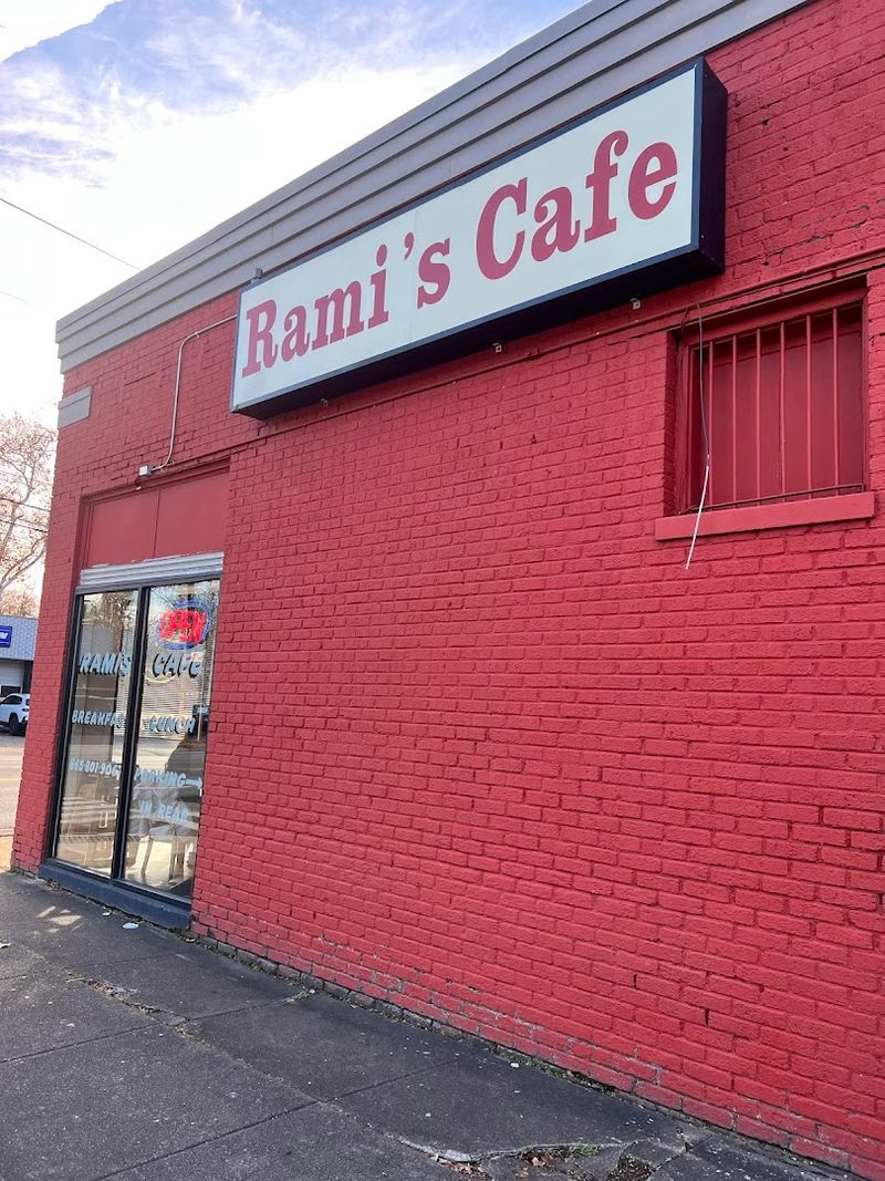 Rami’s Cafe, 3553 N Broadway, Knoxville, TN 37917