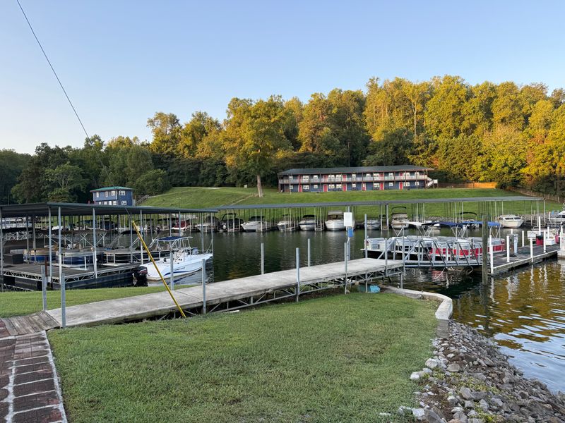Terrace View Marina And Restaurant